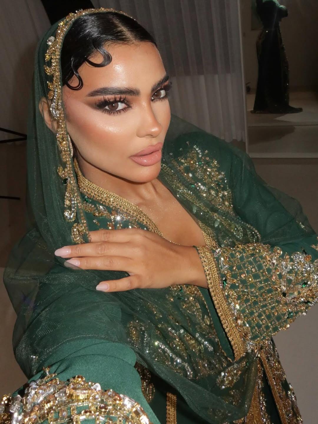 Emerald Green Moroccan Kaftan – Gold Embroidered Luxury Crepe Caftan – Henna Night, Engagement & Wedding Dress