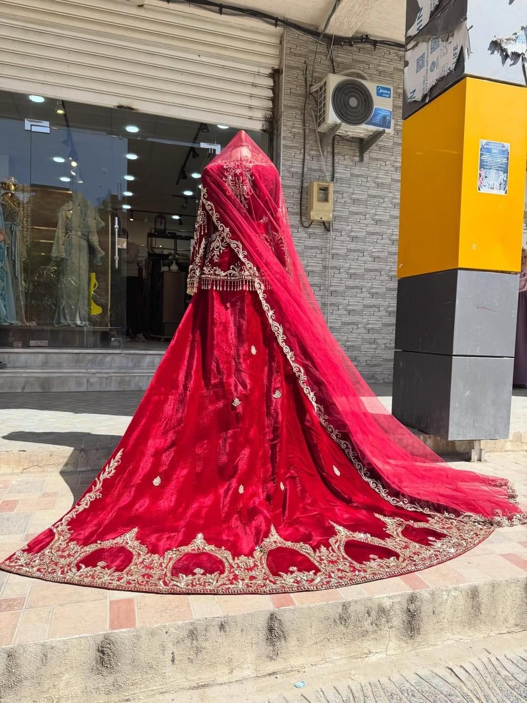 Red Velvet Moroccan Bridal Kaftan, Luxury Gold Embroidery, Royal Dubai Style Wedding Dress